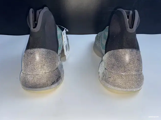 Yeezy Teal Blue Adidas G58864 QNTM 0502